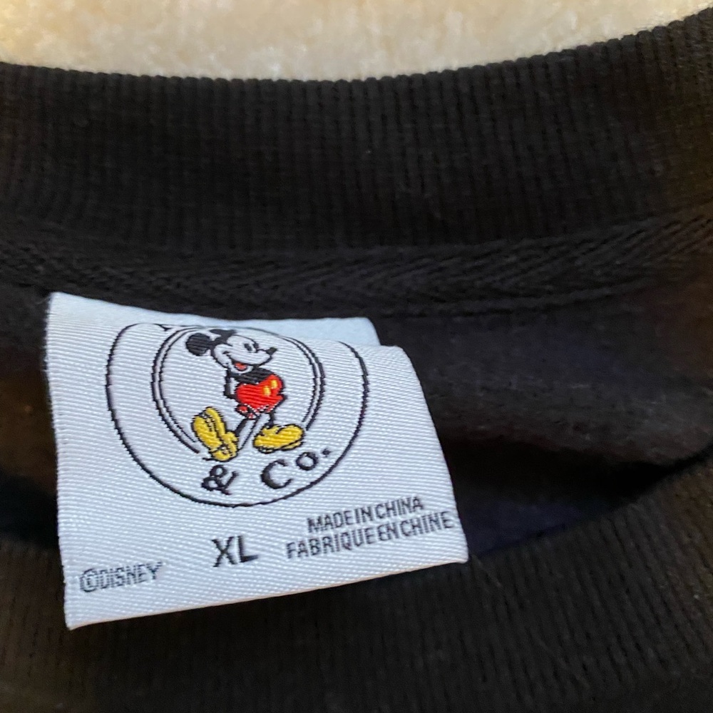 Disney crewneck - Picture 3 of 3